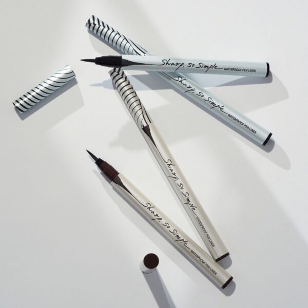 CLIO – Eyeliner – Sharp So Simple Waterproof Pen Liner